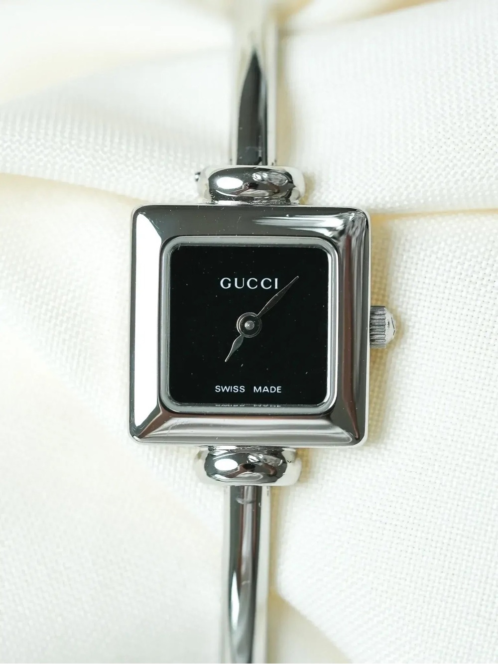 Gucci Silver-Tone Black Dial Bangle Watch